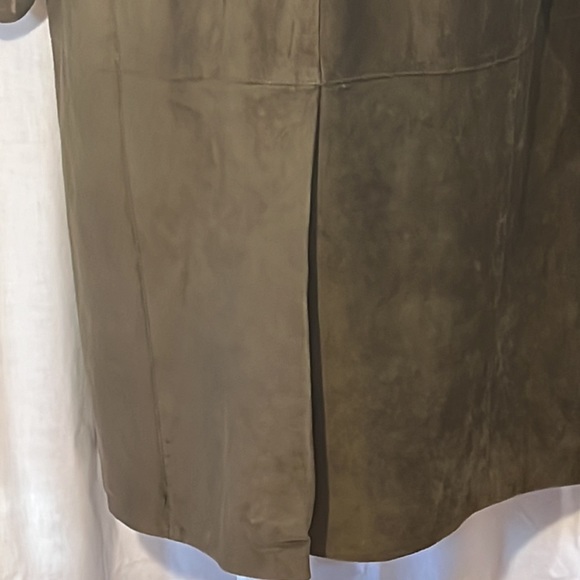 suede coat, sophisticated dark olive green color - EUC - Picture 11 of 14